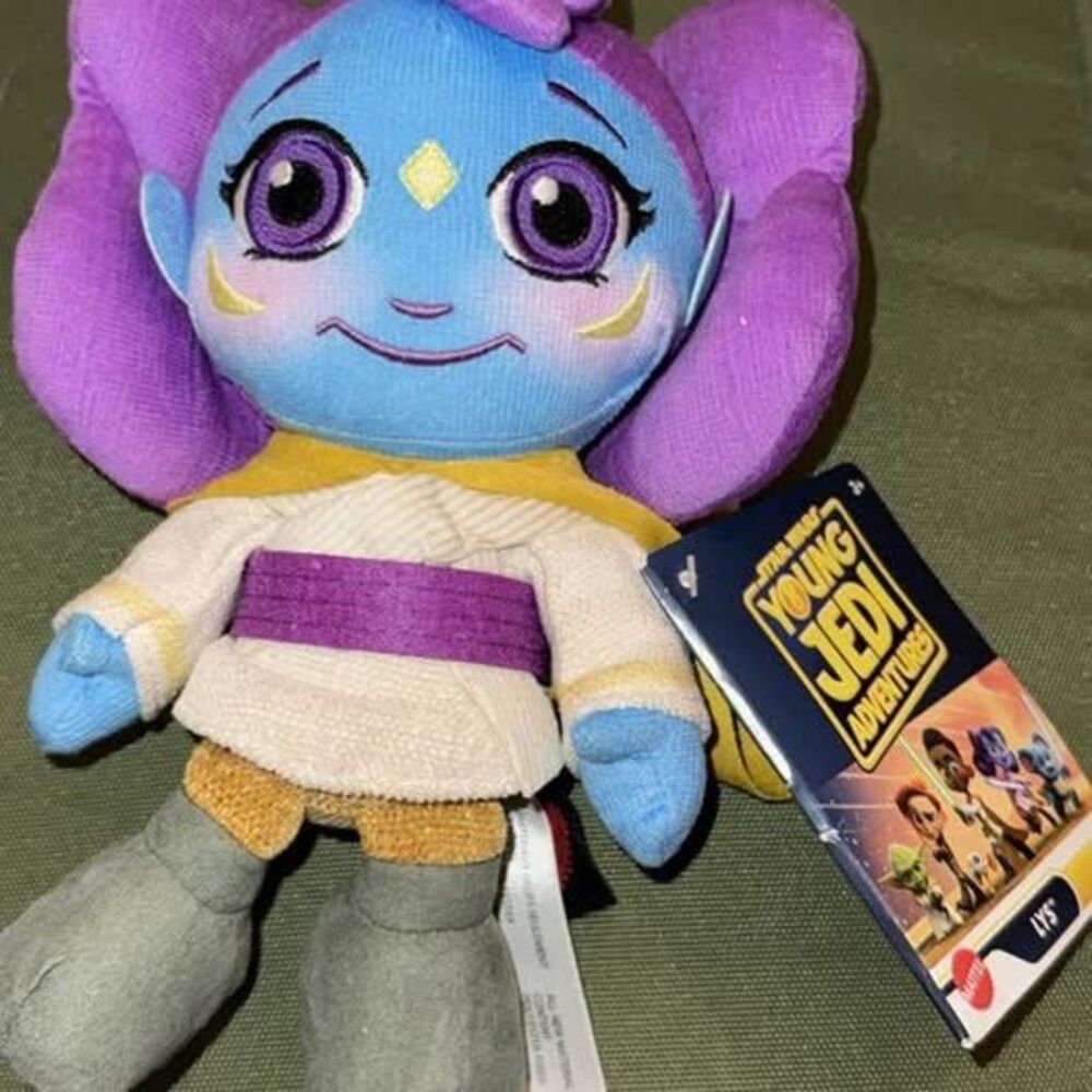 8-in Stuffed Lys, Young Jedi, NEW - Picture 2 of 2